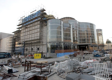 Renée and Henry Segerstrom Concert Hall construction