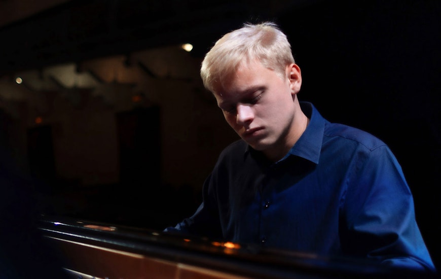 Alexander Malofeev, piano