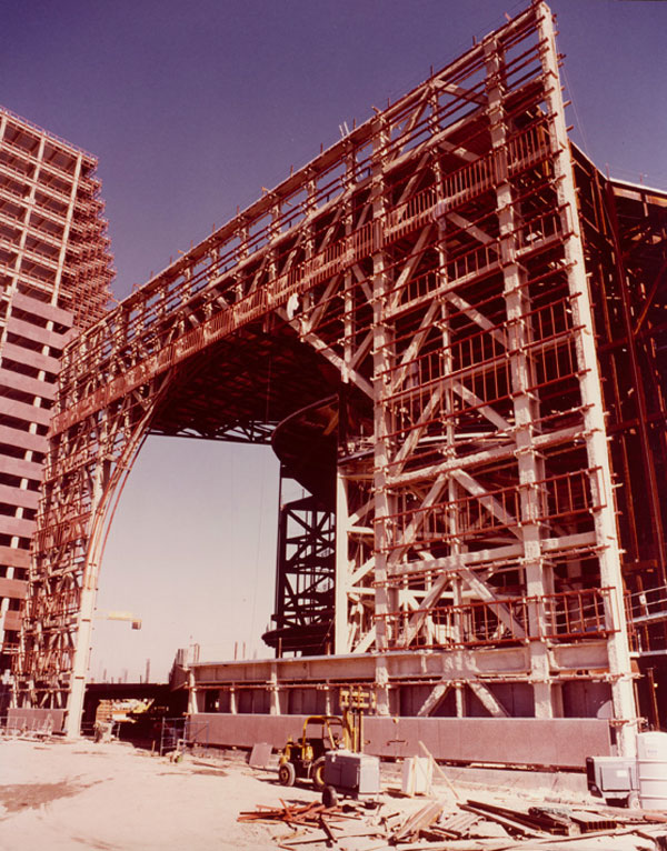Segerstrom Hall construction
