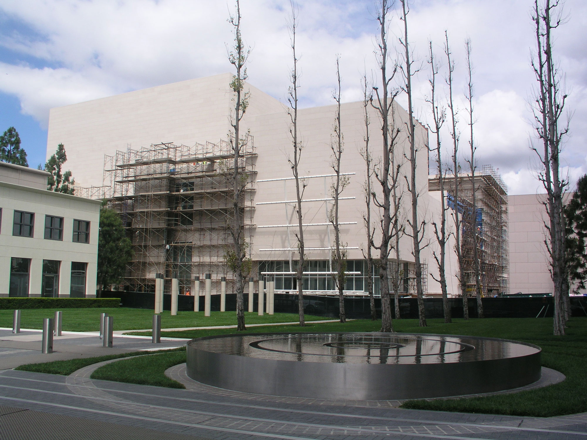 Samueli Theater construction