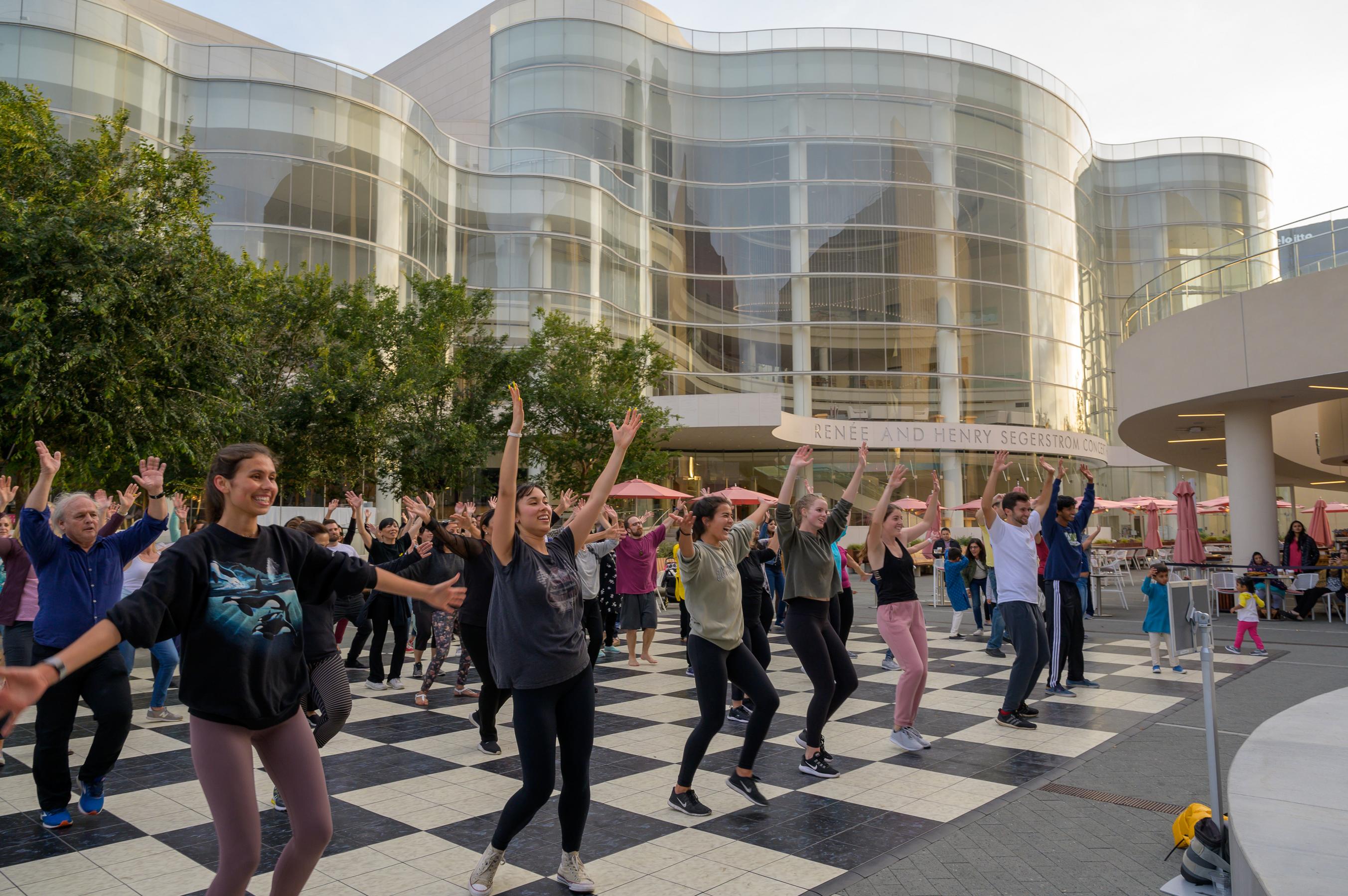Tuesday Night Dance: Broadway