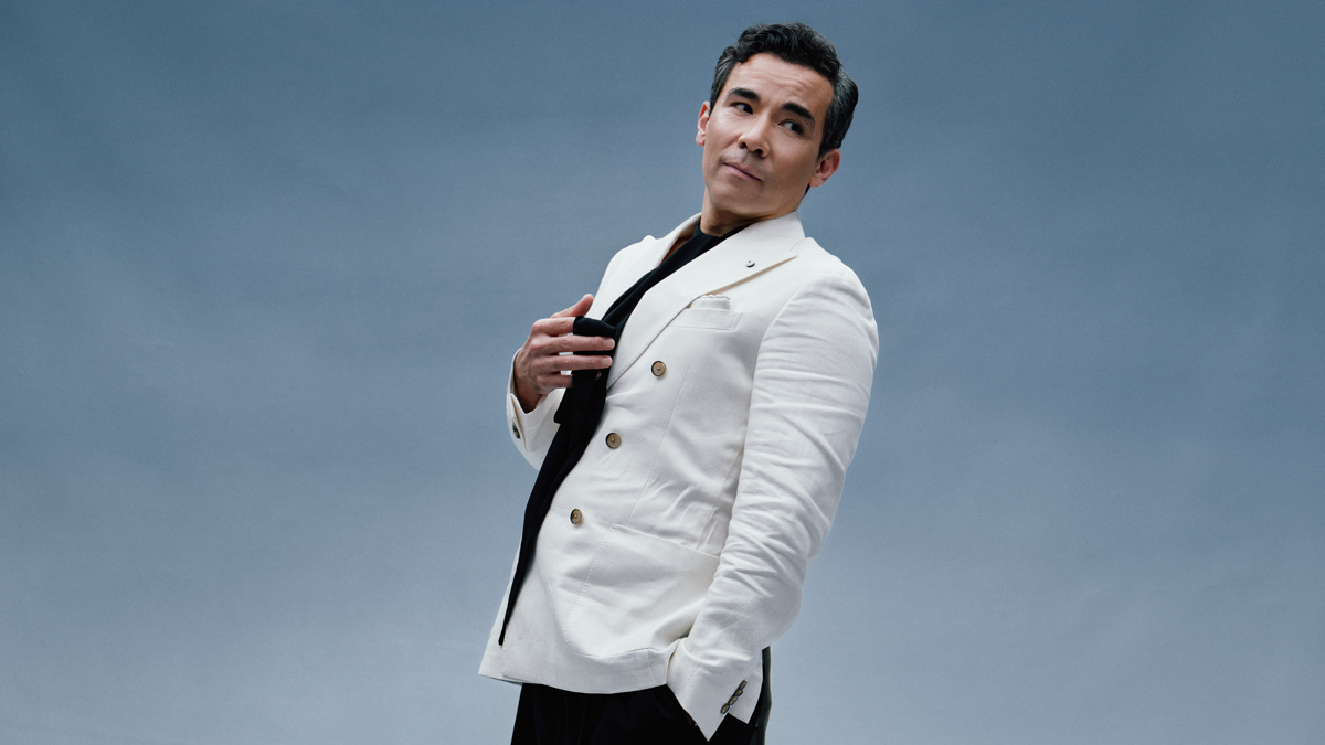 Conrad Ricamora