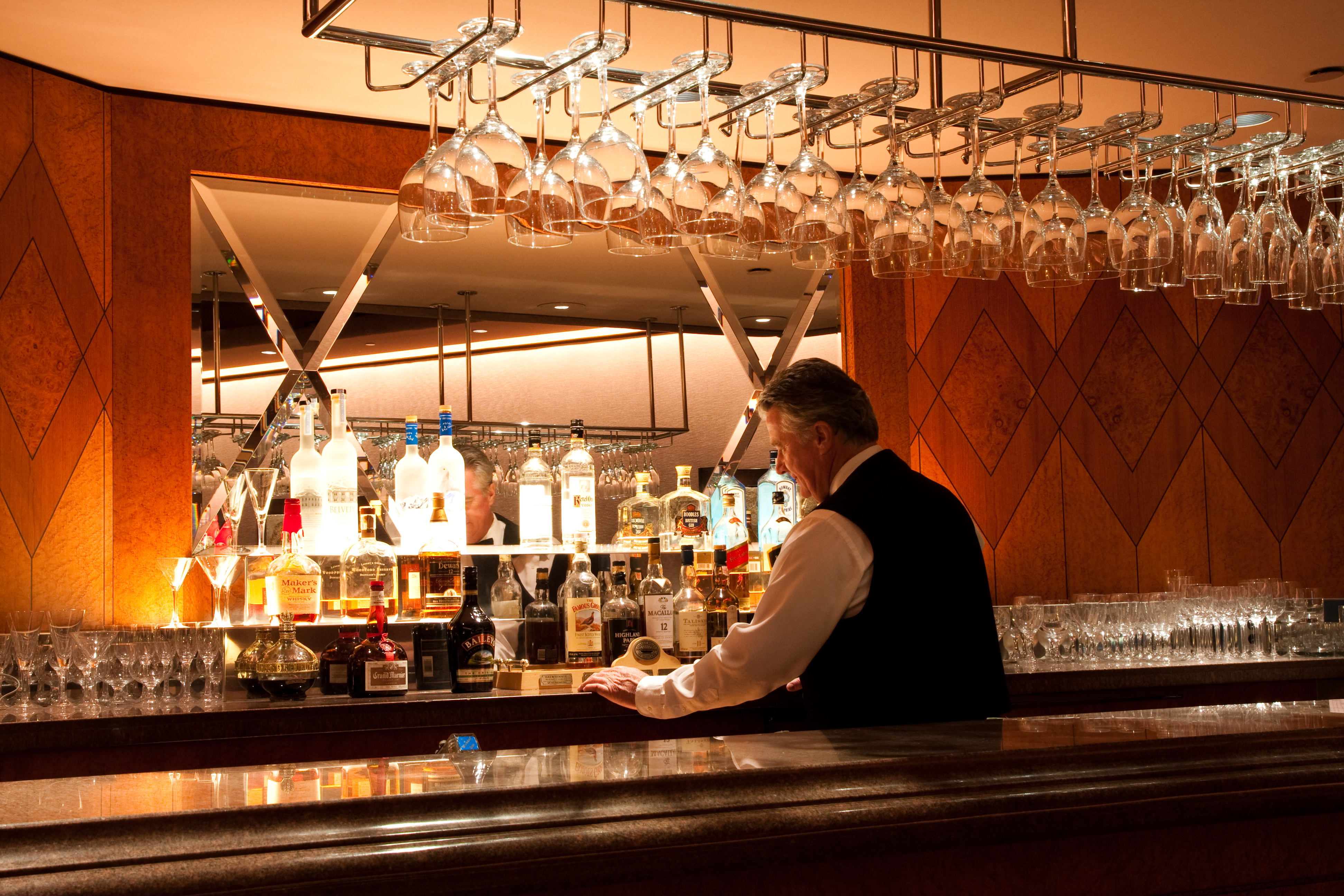 Renée and Henry Segersgtrom Concert Hall  - Donor Lounge 6