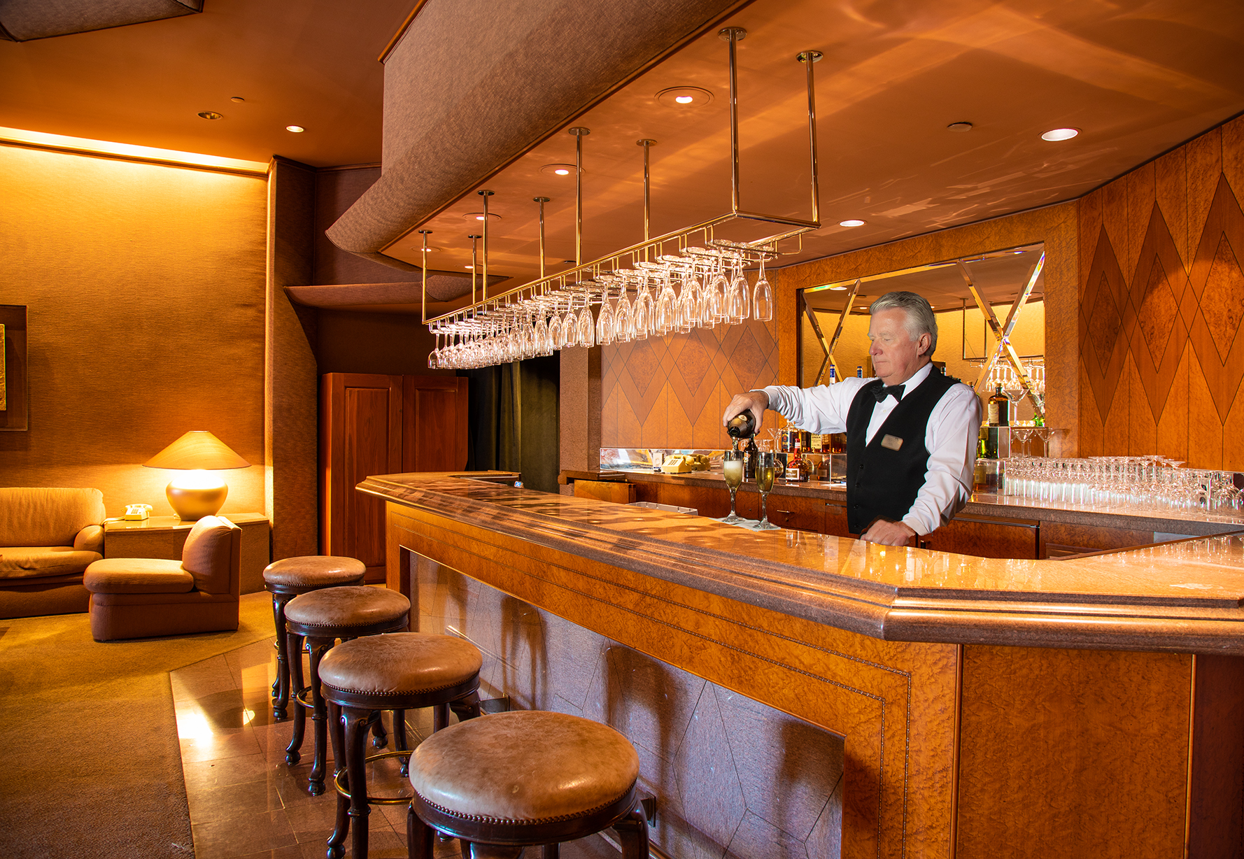 Segerstrom Hall Donor Room Bar
